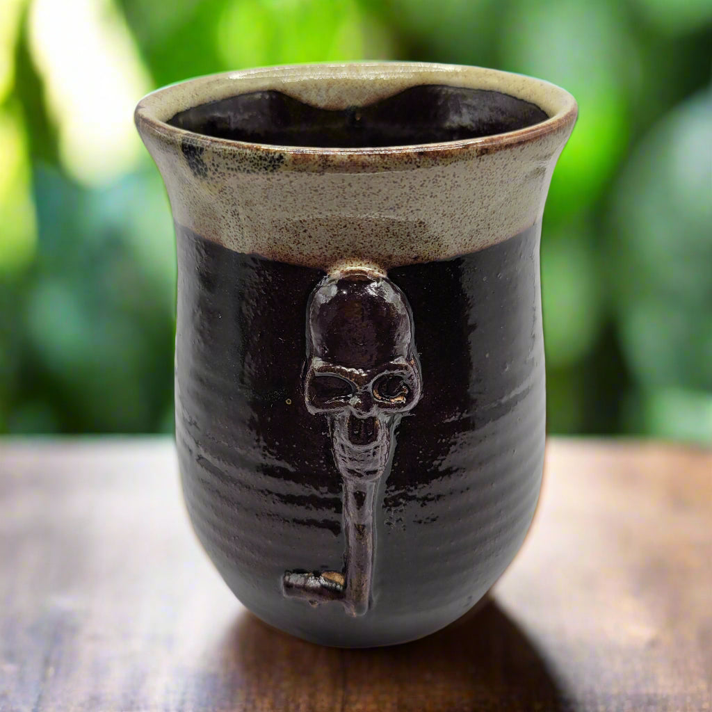 16oz Ceramic Skull Key Mug